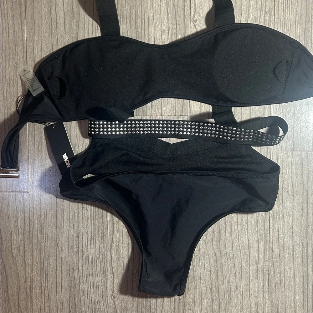 NWT One Piece Swimsuit with Rhinestone Accents, M - Picture 5 of 5